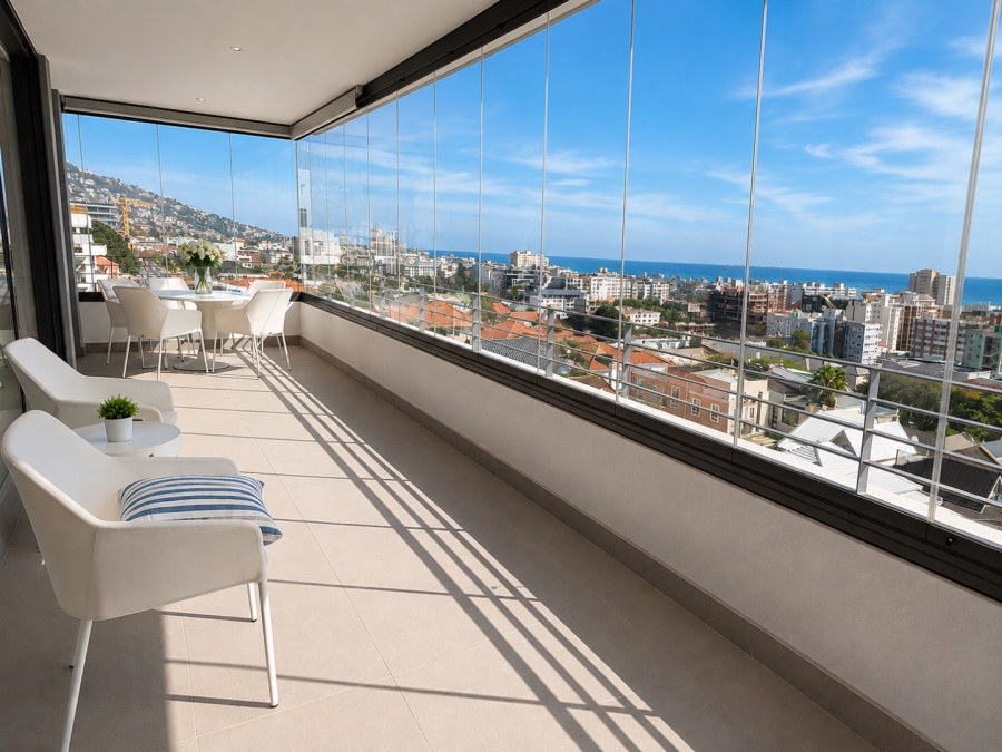 2 Bedroom Property for Sale in Sea Point Western Cape